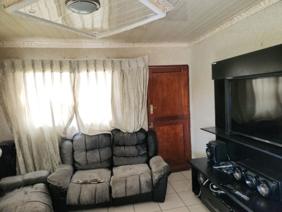 3 Bedroom Property for Sale in Freedom Park North West